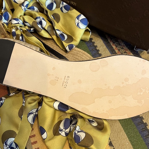 NEW GUCCI Lilliebeth sandals - Picture 3 of 3